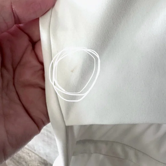 Vuori Womens Set Dress XL White Tennis Prep Pickleball Shorts Cutout Stretch Mod - Picture 15 of 15